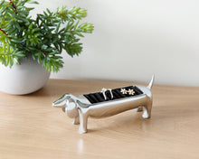 Load image into Gallery viewer, Dachsie, the Dachshund-Inspired Ring Holder
