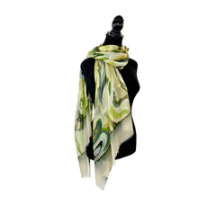 Load image into Gallery viewer, Brisa Retro Swirl Scarf
